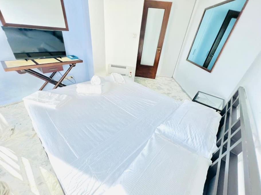 Suite Sunset 22 - Fronte Mare Sanremo Eksteriør bilde