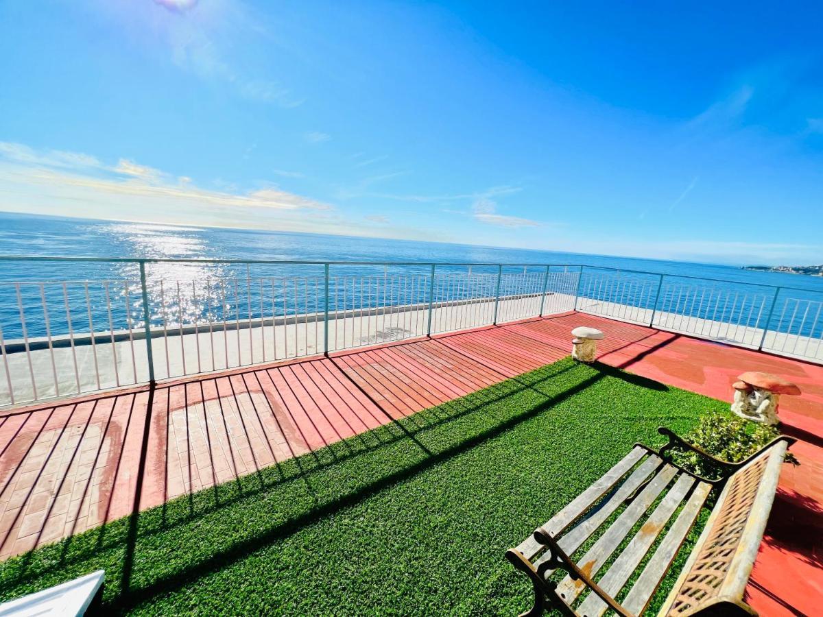 Suite Sunset 22 - Fronte Mare Sanremo Eksteriør bilde